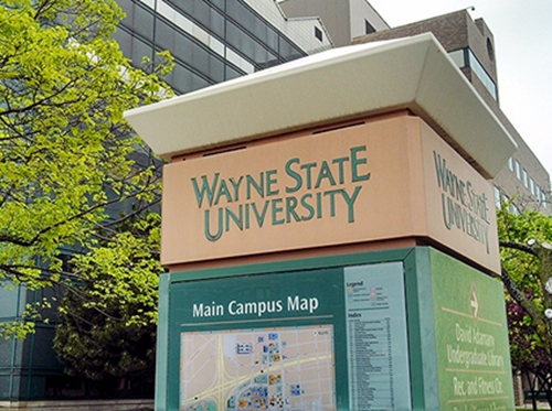 Featured_lessenberry__wsu_sign_30695