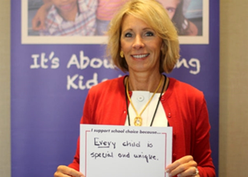 Featured_betsy-devos-school-choice-week-768x512_24004