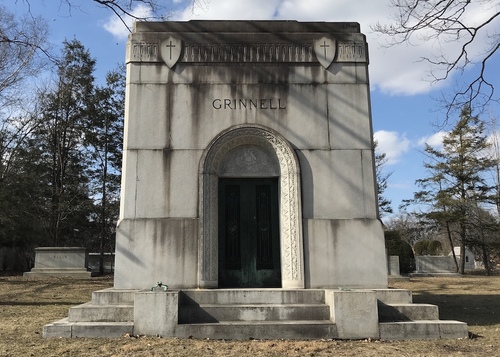 Featured_grinnell_34918