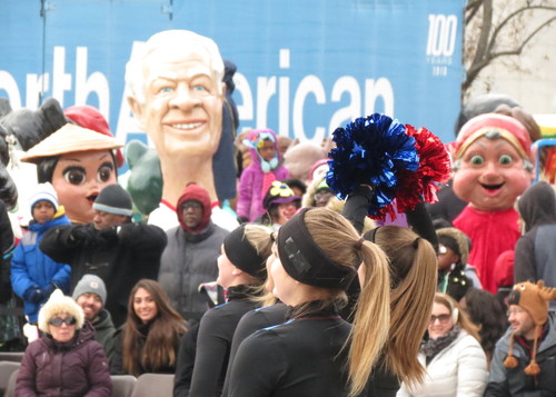 Featured_more_big_heads_28550
