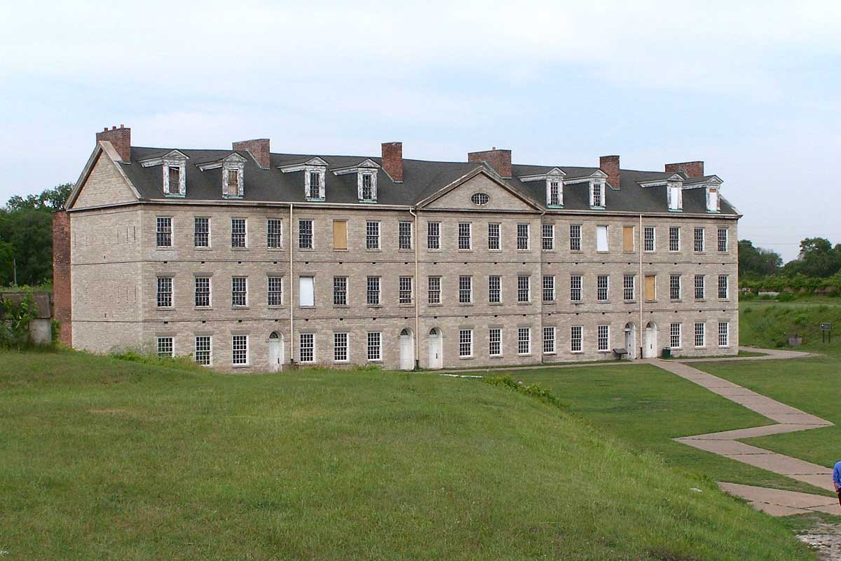 Featured_historic_fort_30563